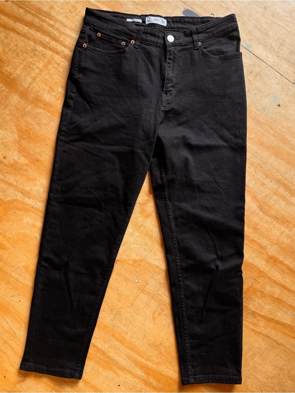 Women's Black Ankle Crop Slim Jeans - Classic Stretch Fit